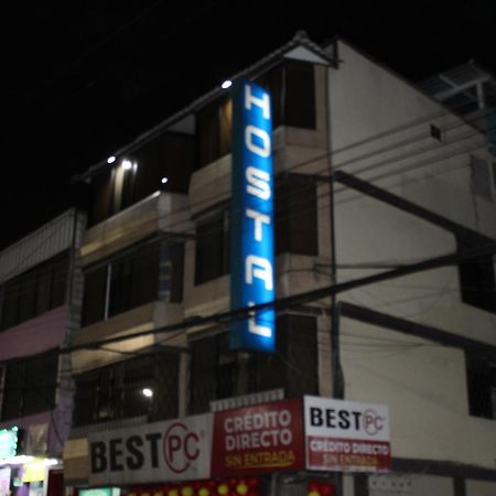 Julius Hostal, Desde Las 14 Horas Hasta 12 Del Mediodia Quito Kültér fotó