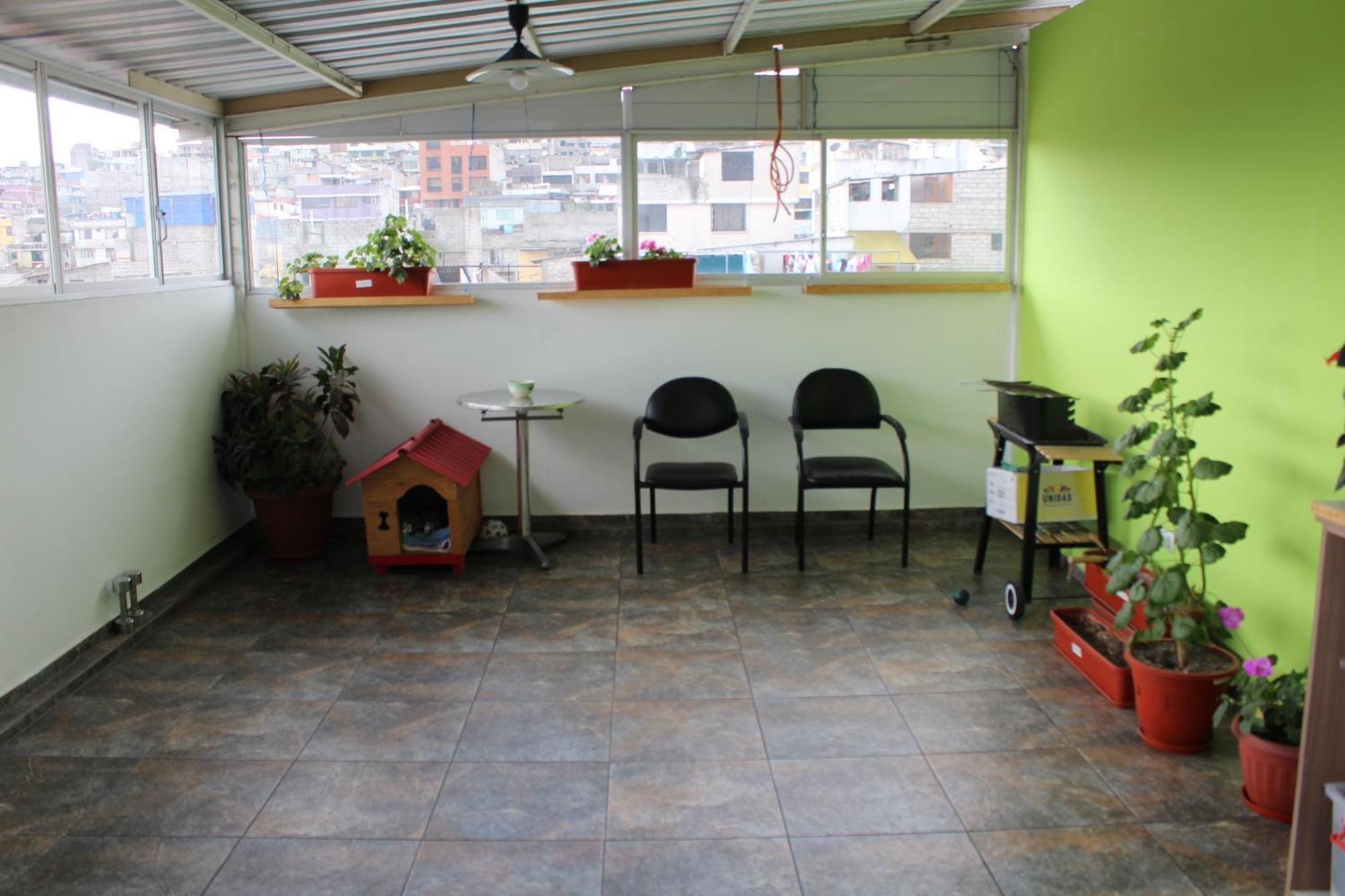 Julius Hostal, Desde Las 14 Horas Hasta 12 Del Mediodia Quito Kültér fotó