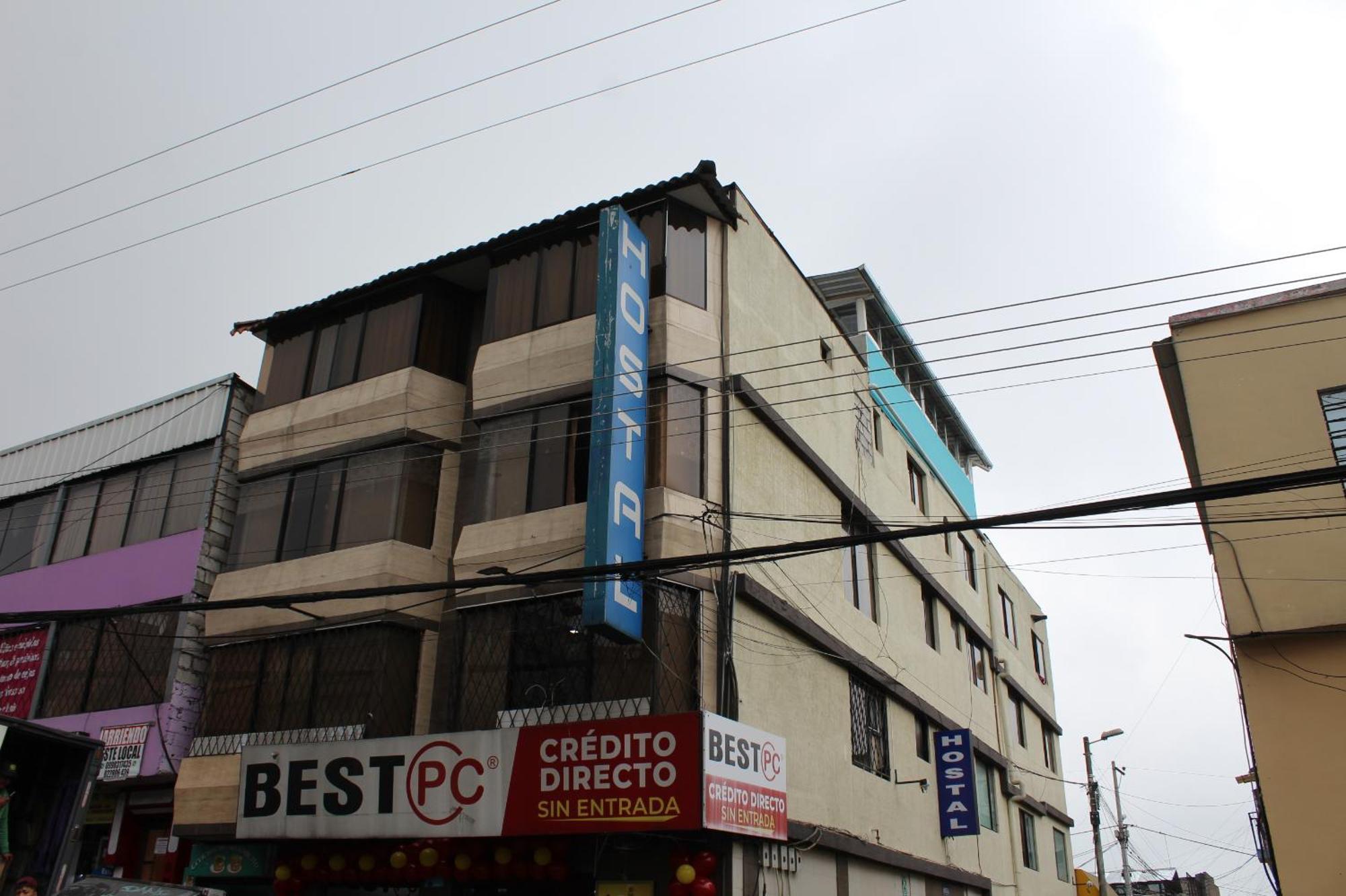 Julius Hostal, Desde Las 14 Horas Hasta 12 Del Mediodia Quito Kültér fotó